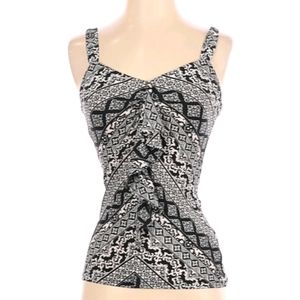 White House Black Market Black and White Sleeveless Top